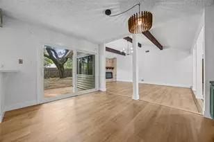 12902 Trailwood Rd, Austin, TX 78727 - Photo 9