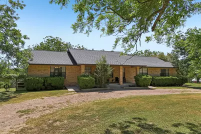 504 Perkins Street, Bastrop, TX 78602 - Photo 9