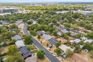 6904 Miranda Dr, Austin, TX 78752 - Photo 17