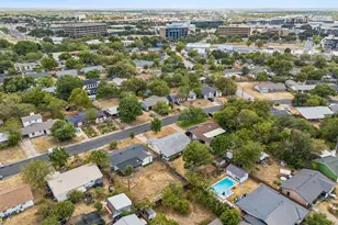 6904 Miranda Dr, Austin, TX 78752 - Photo 19