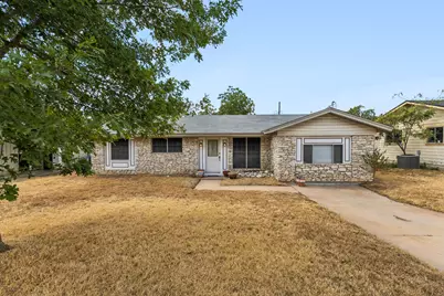 6904 Miranda Drive, Austin, TX 78752 - Photo 3