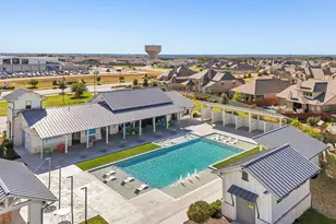 208 Locklin Dr, Liberty Hill, TX 78642 - Photo 25