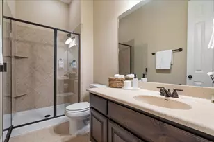 457 SANTALUZ Ln, Austin, TX 78732 - Photo 21