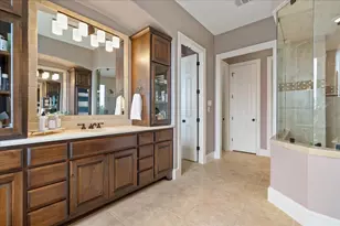 457 SANTALUZ Ln, Austin, TX 78732 - Photo 11