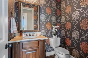457 SANTALUZ Ln, Austin, TX 78732 - Photo 19