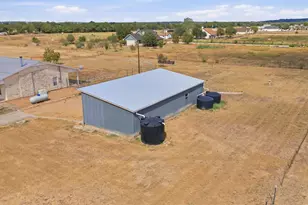 725 Co Rd 124, Georgetown, TX 78626 - Photo 31