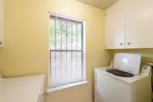 5006 Sara Dr, Austin, TX 78721 - Photo 11