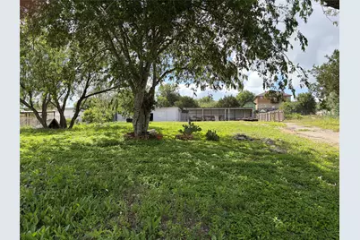 207 Cresthill Causeway, Kyle, TX 78640 - Photo 1