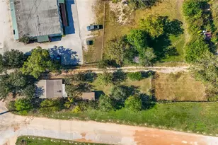 1113 N Old Hwy 81, Kyle, TX 78640 - Photo 11