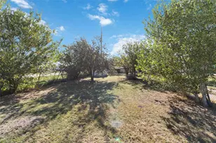 1113 N Old Hwy 81, Kyle, TX 78640 - Photo 9