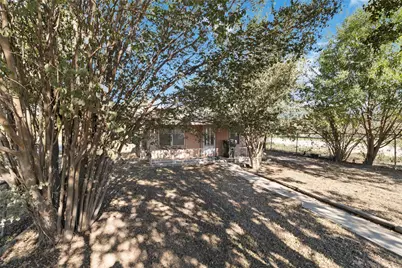 1113 N Old Highway 81, Kyle, TX 78640 - Photo 15