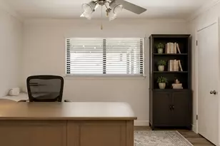 3907 Skipton Dr, Austin, TX 78727 - Photo 21