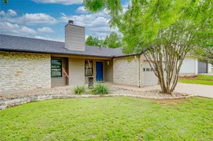 3907 Skipton Dr, Austin, TX 78727 - Photo 29
