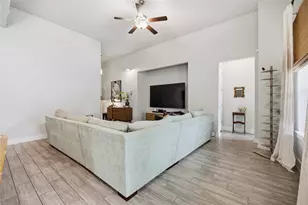 10900 American Mustang Loop, Manor, TX 78653 - Photo 13