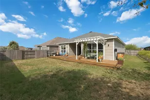 10900 American Mustang Loop, Manor, TX 78653 - Photo 19