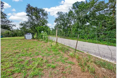 266 Beaver Road, Elgin, TX 78621 - Photo 35