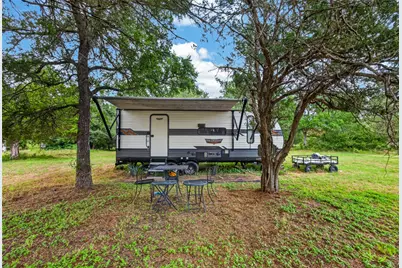 266 Beaver Road, Elgin, TX 78621 - Photo 37