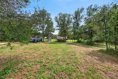 266 Beaver Road, Elgin, TX 78621 - Photo 23