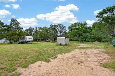 266 Beaver Road, Elgin, TX 78621 - Photo 13