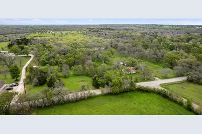 266 Beaver Road, Elgin, TX 78621 - Photo 3