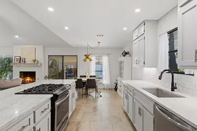 11905 Misty Brook Drive, Austin, TX 78727 - Photo 11