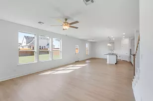 125 Darlington Ct, Liberty Hill, TX 78642 - Photo 9