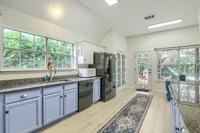 206 Gann Street, Georgetown, TX 78626 - Photo 9