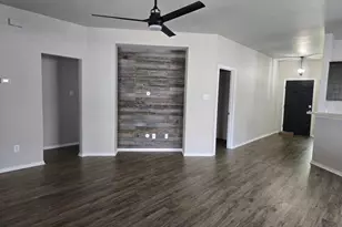 231 Winter St, Kyle, TX 78640 - Photo 9