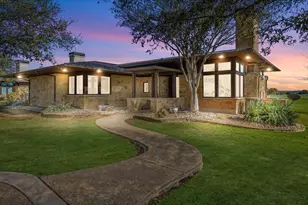 2001 Kahala Sunset Dr, Spicewood, TX 78669 - Photo 3