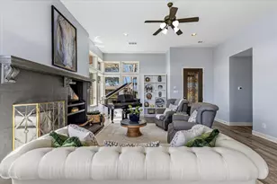 2001 Kahala Sunset Dr, Spicewood, TX 78669 - Photo 5