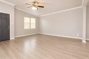 5610 Tallow Tree Dr, Austin, TX 78744 - Photo 3