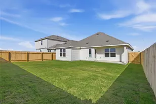 132 Hazy Vw Rd, San Marcos, TX 78666 - Photo 15