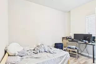 911 W 22nd St, Austin, TX 78705 - Photo 5