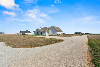 1024 Apache Trail, Rockdale, TX 76567 - Photo 35