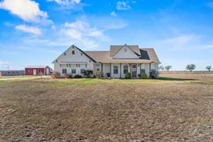 1024 Apache Trl, Rockdale, TX 76567 - Photo 1