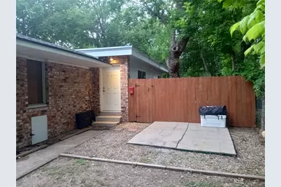 4500 Avenue D Avenue #B, Austin, TX 78751 - Photo 19