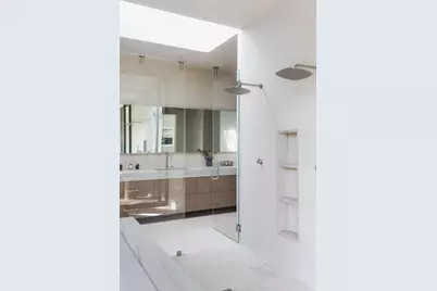 2106 Matthews Drive, Austin, TX 78703 - Photo 25