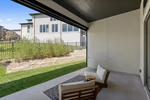 2412 Skywalk Ln, Spicewood, TX 78669 - Photo 7