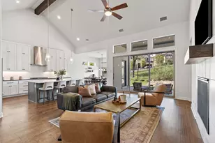 2412 Skywalk Ln, Spicewood, TX 78669 - Photo 5