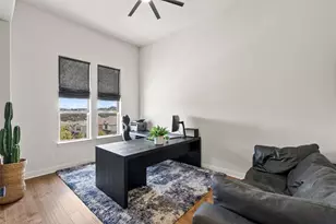 2412 Skywalk Ln, Spicewood, TX 78669 - Photo 9