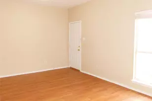 6726 Windrift Way, Austin, TX 78745 - Photo 9