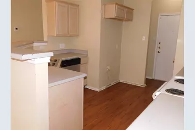 6726 Windrift Way #B, Austin, TX 78745 - Photo 7