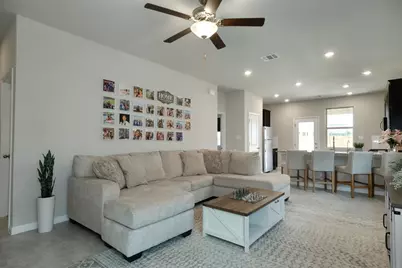 6804 Pleasanton Parkway, Pflugerville, TX 78660 - Photo 11