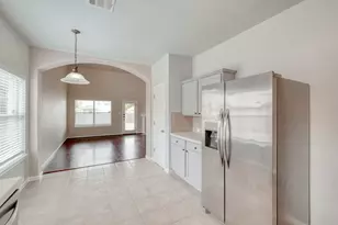 211 Hanstrom Dr, Hutto, TX 78634 - Photo 9