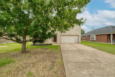 211 Hanstrom Drive, Hutto, TX 78634 - Photo 3