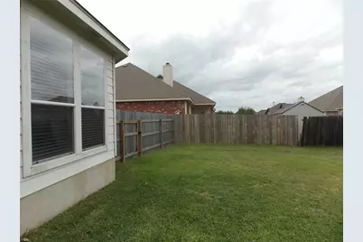 199 Prairie Dawn, Kyle, TX 78640 - Photo 13