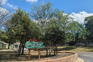 12009 Sky W Dr, Austin, TX 78758 - Photo 29