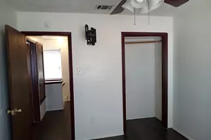 1400 W Braker Ln, Austin, TX 78758 - Photo 11