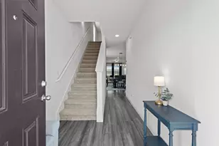 305 Redfish Ln, Hutto, TX 78634 - Photo 3