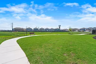 305 Redfish Ln, Hutto, TX 78634 - Photo 25
